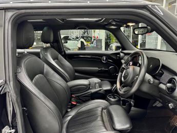 MINI Hatch 2.0 Cooper S Exclusive Steptronic Euro 6 (s/s) 3dr