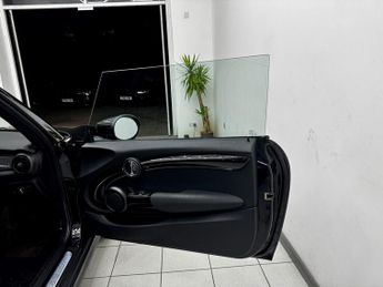 MINI Hatch 2.0 Cooper S Exclusive Steptronic Euro 6 (s/s) 3dr