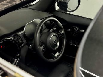 MINI Hatch 2.0 Cooper S Exclusive Steptronic Euro 6 (s/s) 3dr