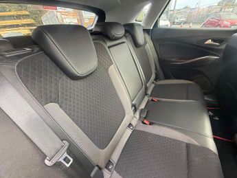 Vauxhall Grandland X 2.0 Turbo D BlueInjection Sport Nav Auto Euro 6 (s/s) 5dr