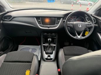 Vauxhall Grandland X 2.0 Turbo D BlueInjection Sport Nav Auto Euro 6 (s/s) 5dr