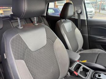 Vauxhall Grandland X 2.0 Turbo D BlueInjection Sport Nav Auto Euro 6 (s/s) 5dr