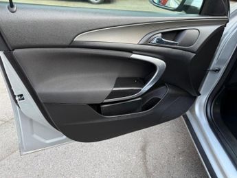 Vauxhall Insignia 2.0 CDTi ecoFLEX ES Euro 5 (s/s) 5dr
