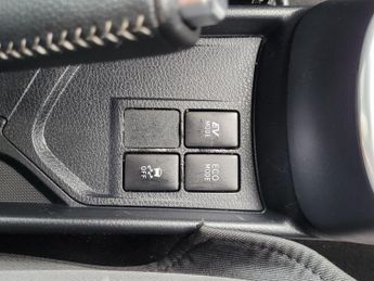 Toyota Yaris 1.5 VVT-h Icon E-CVT Euro 6 (s/s) 5dr