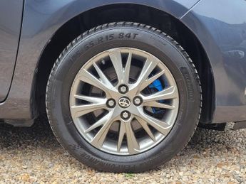 Toyota Yaris 1.5 VVT-h Icon E-CVT Euro 6 (s/s) 5dr