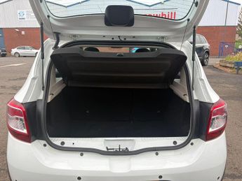 Dacia Sandero Stepway 1.5 dCi Laureate Euro 5 5dr