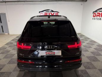 Audi Q7 3.0 TDI V6 Black Edition Tiptronic quattro Euro 6 (s/s) 5dr