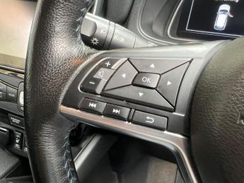 Nissan Leaf 40kWh Tekna Auto 5dr