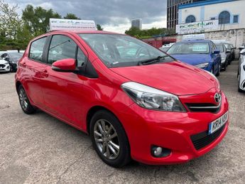 Toyota Yaris 1.33 Dual VVT-i Icon Plus Euro 5 5dr