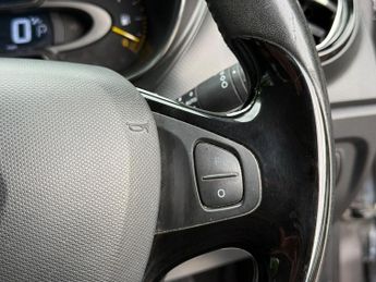 Renault Captur 1.5 dCi Dynamique MediaNav EDC Euro 5 5dr