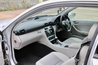 Mercedes-Benz CLC Class 2.1 CLC220 CDI SE Coupe Auto Euro 4 3dr