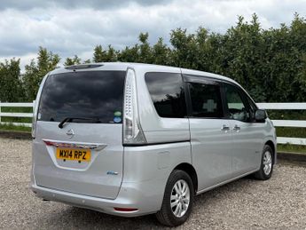 Nissan Serena Highway star S Hybrid 8 Seater