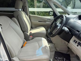 Nissan Serena Highway star S Hybrid 8 Seater