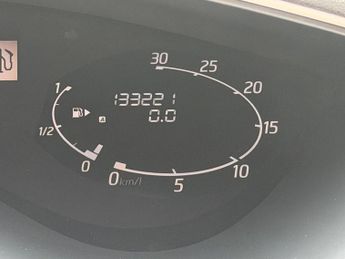 Nissan Serena Highway star S Hybrid 8 Seater