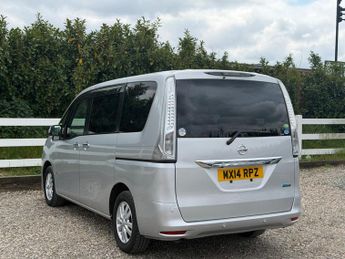 Nissan Serena Highway star S Hybrid 8 Seater