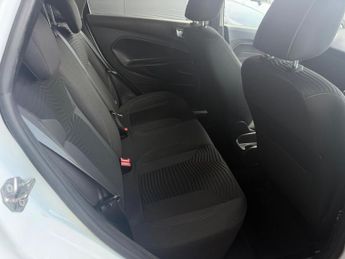 Ford Fiesta 1.0T EcoBoost Zetec Euro 5 (s/s) 5dr