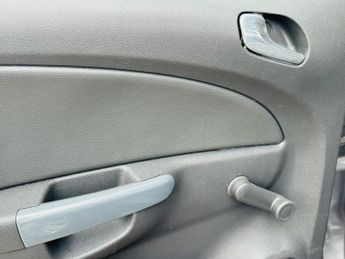 Vauxhall Corsa 1.4 16V SE Auto Euro 5 5dr