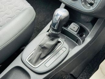 Vauxhall Corsa 1.4 16V SE Auto Euro 5 5dr