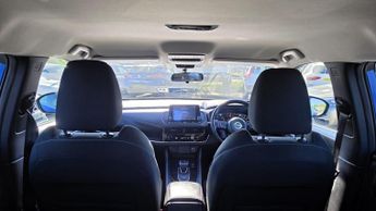 Nissan Qashqai 1.3 DIG-T MHEV Acenta Premium XTRON Euro 6 (s/s) 5dr