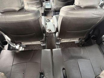 Toyota Voxy 1.8 Petrol/Hybrid Auto 5dr