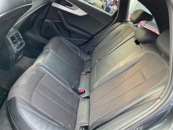 Audi A4 Avant 2.0 TDI S line S Tronic quattro Euro 6 (s/s) 5dr