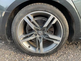 Audi A4 Avant 2.0 TDI S line S Tronic quattro Euro 6 (s/s) 5dr