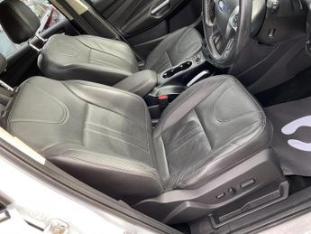 Ford Kuga 2.0 TDCi Titanium X Powershift AWD Euro 5 5dr