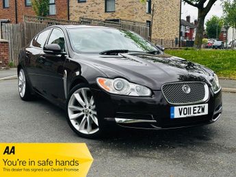 Jaguar XF 3.0d V6 Premium Luxury Saloon 4dr Diesel Auto Euro 5 (240 ps)