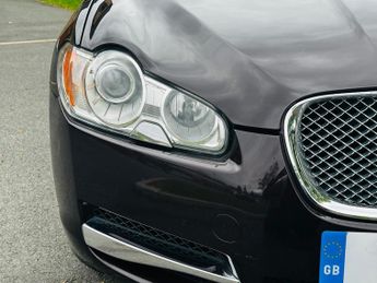 Jaguar XF 3.0d V6 Premium Luxury Saloon 4dr Diesel Auto Euro 5 (240 ps)