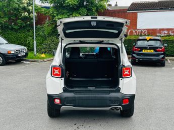 Jeep Renegade 2.0 MultiJetII Limited SUV 5dr Diesel Auto 4WD Euro 6 (s/s) (140