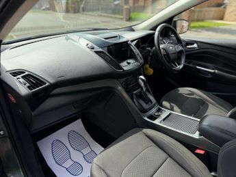 Ford Kuga 2.0 TDCi EcoBlue Zetec SUV 5dr Diesel Powershift AWD Euro 6 (s/s