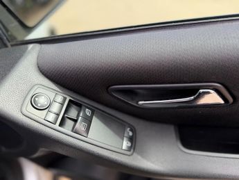 Mercedes-Benz A Class 1.5 A150 Classic SE CVT 5dr