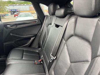 Porsche Macan 3.0 TD V6 S PDK 4WD Euro 6 (s/s) 5dr