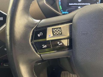 DS AUTOMOBILES DS 3 CROSSBACK E-TENSE 50kWh Ultra Prestige Crossback 5dr Electric Auto (136 ps