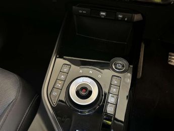 Kia Niro 64.8kWh 4 SUV 5dr Electric Auto (201 bhp)