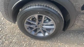 Lexus LBX 1.5 VVT-iE Premium E-CVT Euro 6 (s/s) 5dr
