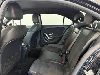 Mercedes-Benz A Class 1.3 A250e 15.6kWh AMG Line (Executive) 8G-DCT Euro 6 (s/s) 4dr