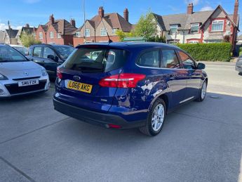 Ford Focus 1.0T EcoBoost Zetec Auto Euro 6 (s/s) 5dr