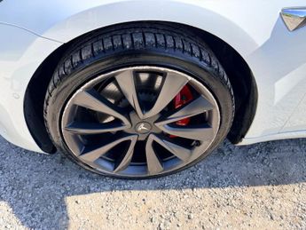 Tesla Model 3 (Dual Motor) Performance Auto 4WDE 4dr (Performance Upgrade)