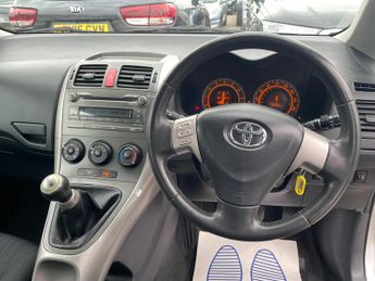 Toyota Auris 1.4 VVT-i T3 5dr