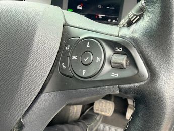 Vauxhall Corsa Electric 50kWh SE Nav Premium Auto 5dr (7.4Kw Charger)