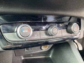 Vauxhall Corsa Electric 50kWh SE Nav Premium Auto 5dr (7.4Kw Charger)