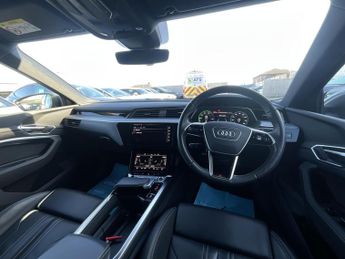 Audi E-Tron S LINE 55 QUATTRO
