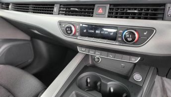 Audi A4 2.0 TDI 30 Technik S Tronic Euro 6 (s/s) 4dr