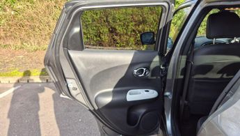 Nissan Juke 1.6 Tekna XTRON Euro 6 5dr