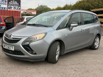 Vauxhall Zafira Tourer 1.8 16V Exclusiv Euro 5 5dr