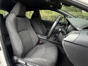 Toyota C-HR 1.8 VVT-h Icon CVT Euro 6 (s/s) 5dr