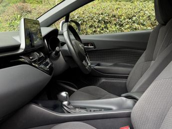 Toyota C-HR 1.8 VVT-h Icon CVT Euro 6 (s/s) 5dr