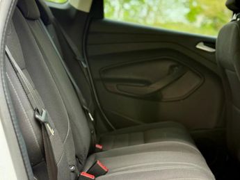 Ford Kuga 2.0 TDCi Zetec Powershift AWD Euro 6 (s/s) 5dr