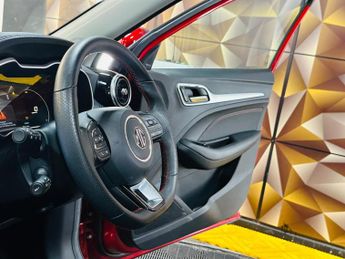 MG MG ZS 51.1kWh Trophy Auto 5dr